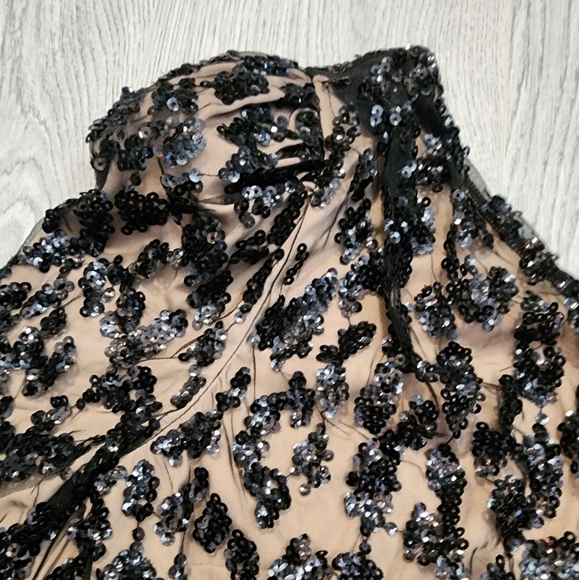 NWOT Express black and nude sequin one shoulder dress top, M never worn - Picture 4 of 5